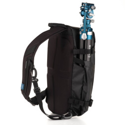 Solstice v2 12L Sling Bag - Black