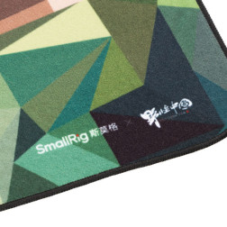 6040 Wild China Film Series Camera Wrap(Green Peafowl Pattern)