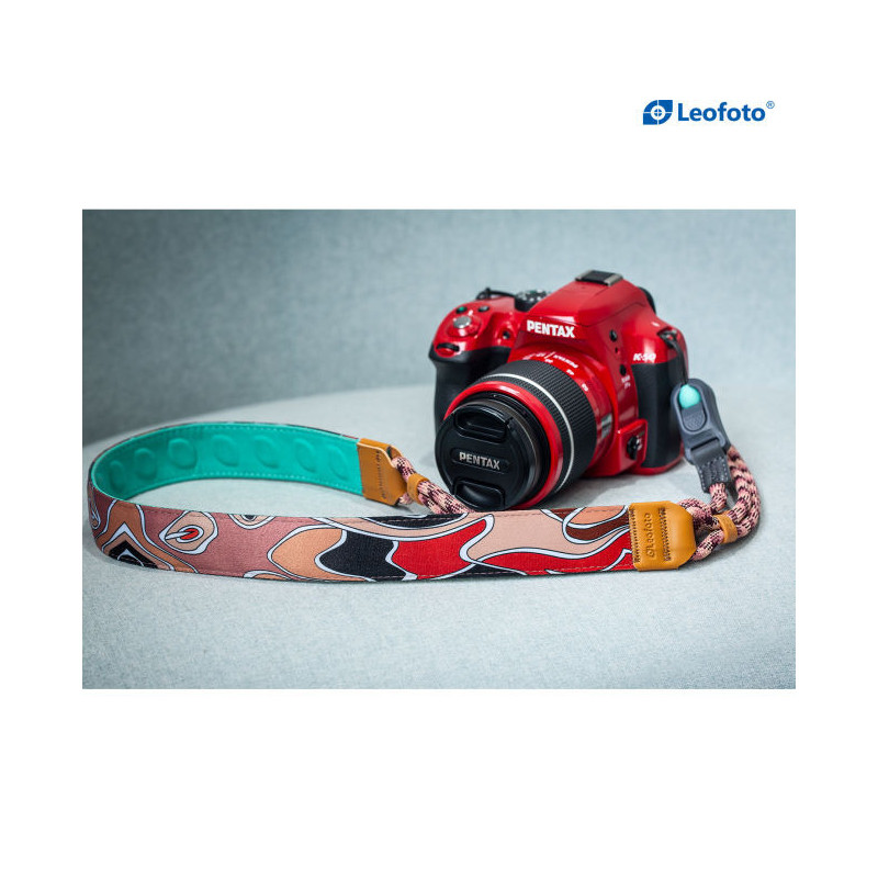 Camera strap - red mak