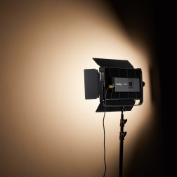   P200BI Studio LED Light Panel