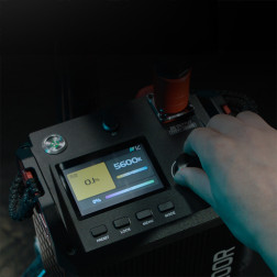   KNOWLED RGB Light with flight Case MG1200R K3