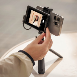   DC-T1 VLOG Monitor