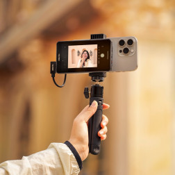   DC-T1 VLOG Monitor