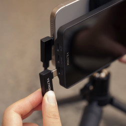   DC-T1 VLOG Monitor