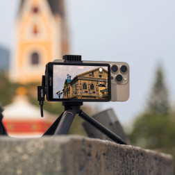   DC-T1 VLOG Monitor