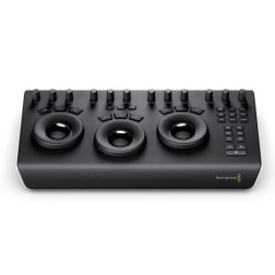 Davinci Resolve Micro Panel 	12 Boutons de commande