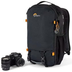 BP 150 Noir Trekker Lite LowePro