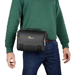 Adventura SH 160 III (Black) LowePro